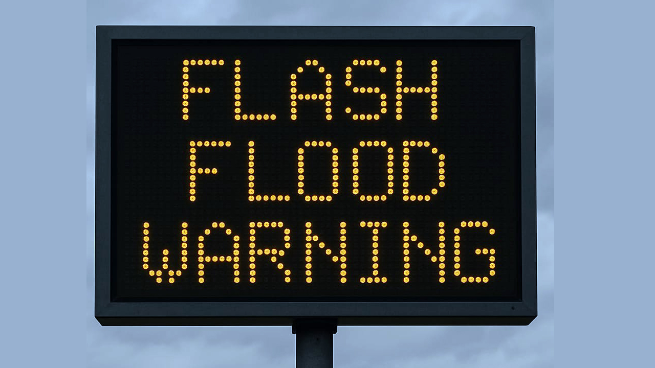 You are currently viewing Flash Flood Warning Across U.S. States | Heavy Rain Causes Rapid Flooding